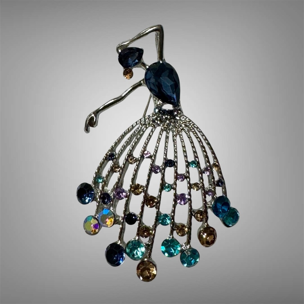 BALLERINA BROOCH NEW